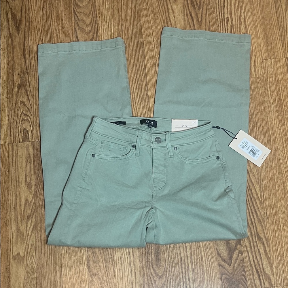 NYDJ Women's Wide Leg Pants in Sage Green